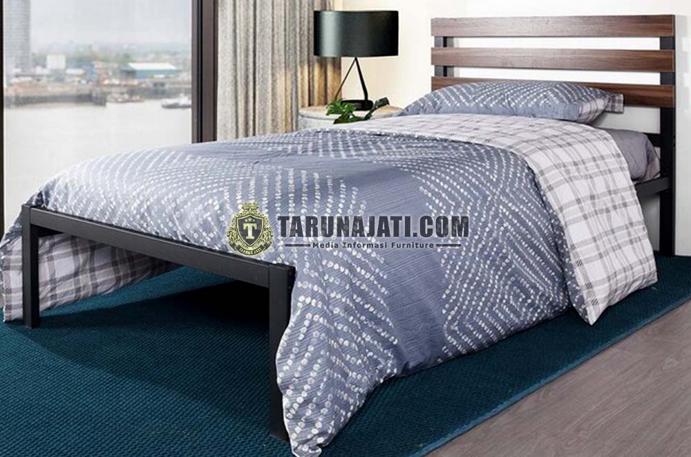 Dipan Minimalis Rangka Besi 2