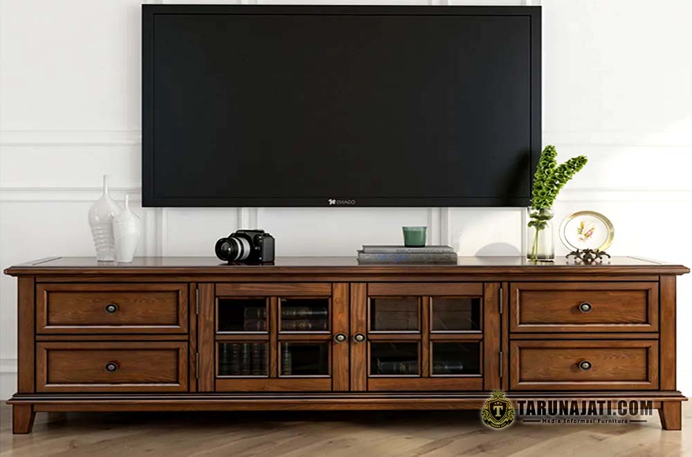 Bufet TV dengan Desain Simetris Bufet TV dengan Desain Simetris