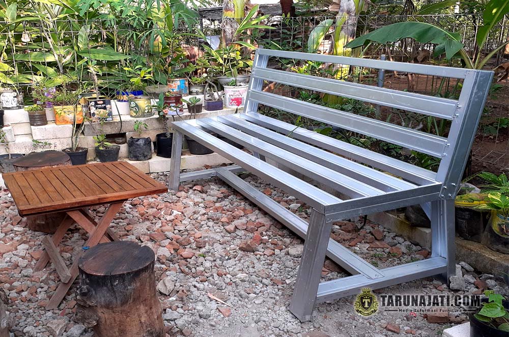 Kursi Taman Baja Ringan Kursi Taman Baja Ringan