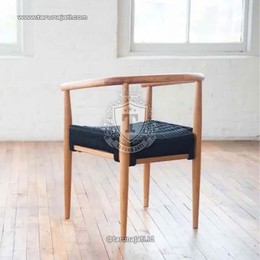 Kursi Cafe Modern Kayu Jati Dudukan Anyaman Tali 2 Kursi Cafe Modern Kayu Jati Dudukan Anyaman Tali 2